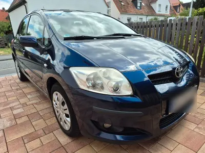 Gebraucht Toyota Auris Executive 124 PS (91 kW) 2007 Blau Kleinwagen