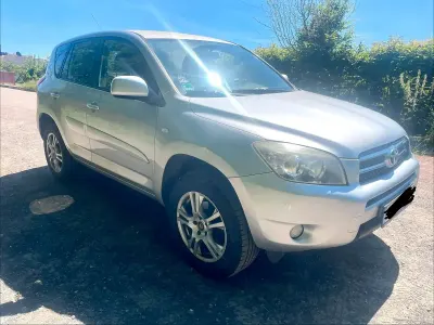 Gebraucht Toyota RAV4 152 PS (111 kW) 2008 Silber SUV