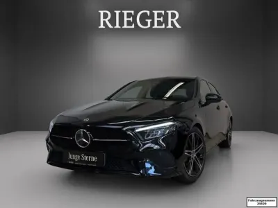 Gebraucht Mercedes A200 Progressive 150 PS (110 kW) 2024 Schwarz Limousine