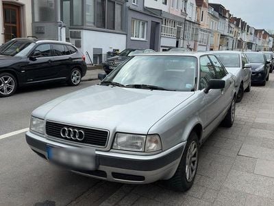 Second-hand Audi 80 90 CP (66 kW) 1994 Argintiu Berlinǎ