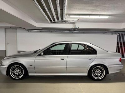 Gebraucht BMW 520 Lifestyle 170 PS (125 kW) 2003 Silber Limousine