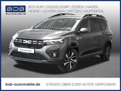 Second-hand Dacia Jogger Expression 141 CP (103 kW) 2025 Gri Monovolum