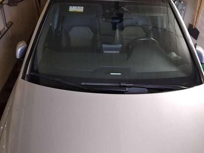 Gebraucht Mercedes B200 Urban 156 PS (114 kW) 2018 Silber Van / Kleinbus