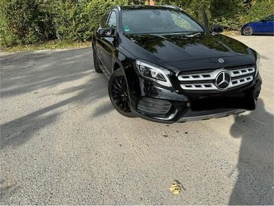 Mercedes GLA180