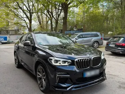 Usata BMW X4 Sport Line 236 CV (173 kW) 2020 Nero SUV