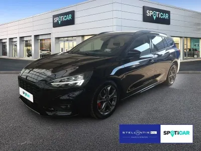 Używany Ford Focus ST-Line 182 KM (133 kW) 2019 Czarny Sedan/Limuzyna