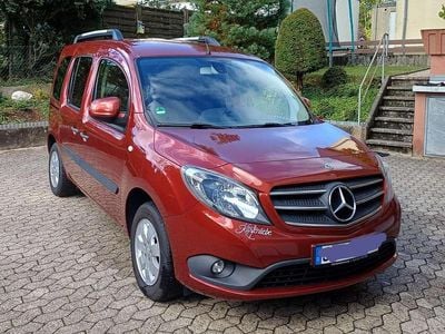 Mercedes Citan 111