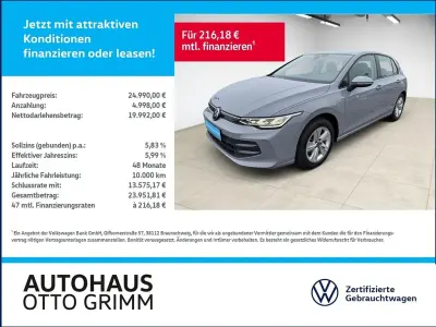 Gebraucht VW Golf VIII Life 116 PS (85 kW) 2024 Mondsteingrau Limousine