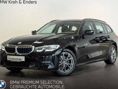 Schwarz Gebraucht 2022 BMW 320 Sport Line Kombi | 28.290 € (Guter Preis)