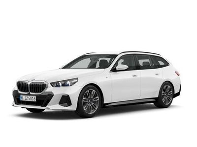 Weiß Neu 2025 BMW 520 M Sport Kombi | 56.199 €