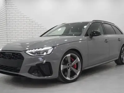 Gebraucht Audi S4 Sport 341 PS (250 kW) 2022 Grau Limousine