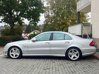 Silber Gebraucht 2008 Mercedes E63 AMG AMG Limousine | 46.999 €