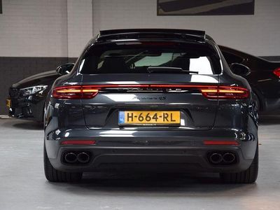 Gebraucht Porsche Panamera Sport Turismo 441 PS (324 kW) 2018 Grau Limousine