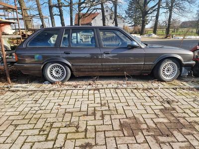 Gebraucht BMW 318 114 PS (83 kW) 1988 Andere farben Kombi