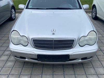 Gebraucht Mercedes 200 129 PS (94 kW) 2003 Grau Limousine
