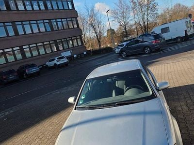 Gebraucht Audi A4 131 PS (96 kW) 2001 Grau Limousine