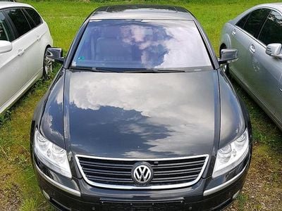 VW Phaeton