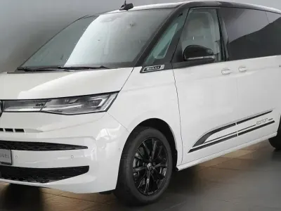 Gebraucht VW Multivan Edition 150 PS (110 kW) 2024 Weiß Van / Kleinbus