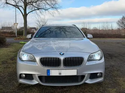 Usata BMW 530 M Sport 246 CV (180 kW) 2011 Argento Station wagon