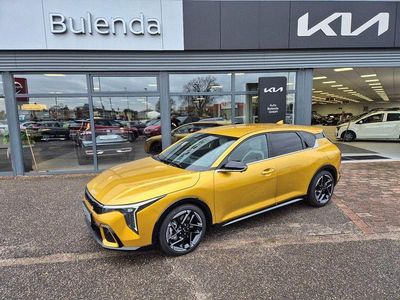 Second-hand Kia K4 GT-Line 179 CP (131 kW) 2026 Galben Berlinǎ