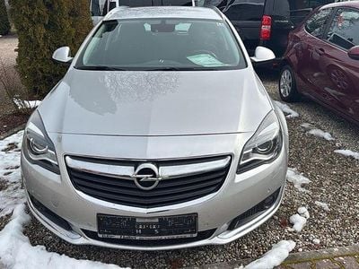 Gebraucht Opel Insignia Edition 136 PS (100 kW) 2015 Silber Kombi