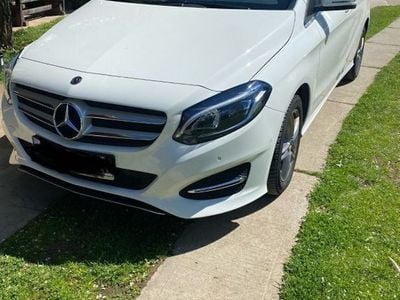 Mercedes B200
