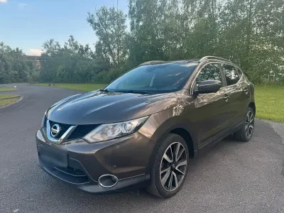 Gebraucht Nissan Qashqai 360º 116 PS (85 kW) 2015 Andere farben SUV