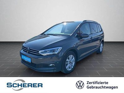 Gebraucht VW Touran Comfortline 122 PS (89 kW) 2021 Delfingrau metallic (metallic) Van / Kleinbus