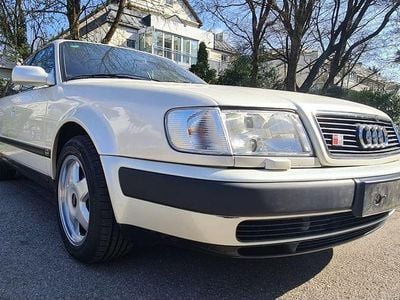 Weiß Gebraucht 1993 Audi S4 Sport Limousine | 19.999 €