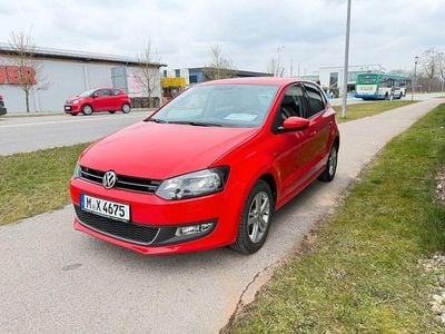 Gebraucht VW Polo Life 90 PS (66 kW) 2014 Rot Limousine
