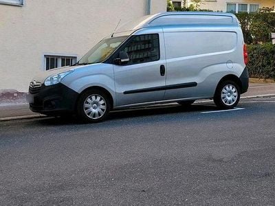 Gebraucht Opel Combo 105 PS (77 kW) 2014 Silber Van / Kleinbus