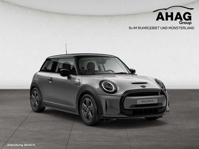 Gebraucht Mini Cooper SE Essential 135 kW (184 PS) 2022 Moonwalk grey metallic Kleinwagen