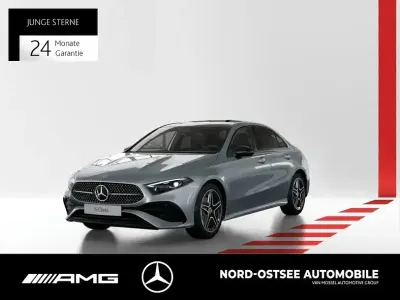 Gebraucht Mercedes A200 AMG line 163 PS (119 kW) 2025 Silber Limousine