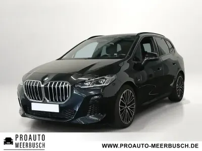 Gebraucht BMW 218 Active Tourer M Sport 136 PS (100 kW) 2025 Black sapphire Van / Kleinbus