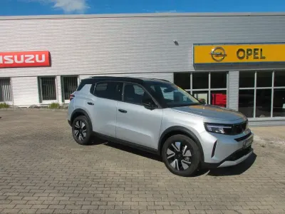 Neu Opel Frontera 136 PS (100 kW) 2026 Grau SUV