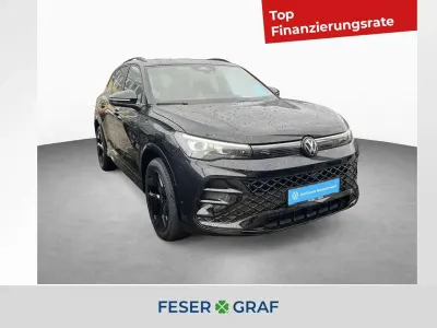Gebraucht VW Tiguan R-line 150 PS (110 kW) 2025 Grenadillschwarz metallic SUV