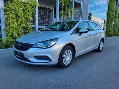 Gebraucht Opel Astra 110 PS (80 kW) 2017 Grau Kombi