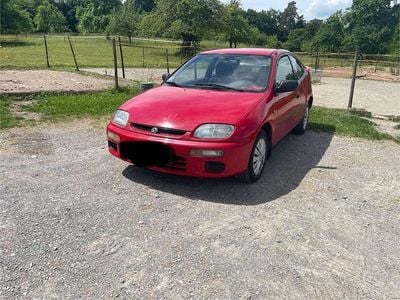 Mazda 323