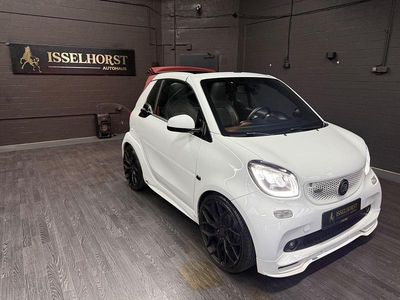 Second-hand Smart ForTwo Cabrio Brabus 125 CP (91 kW) 2016 Alb Cabrio