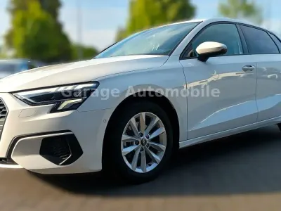 Gebraucht Audi A3 Sport 110 PS (80 kW) 2023 Weiß Limousine