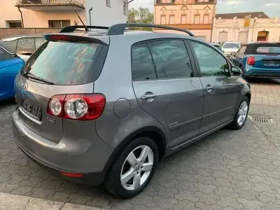 Gebraucht VW Golf Plus Cross United 102 PS (75 kW) 2009 Grau Van / Kleinbus
