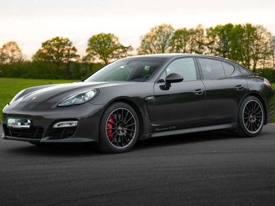 Porsche Panamera GTS