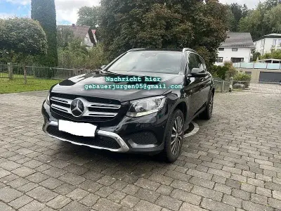 Używany Mercedes GLC250 204 KM (150 kW) 2016 Czarny SUV