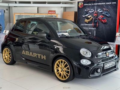 Gebraucht Abarth 695 179 PS (131 kW) 2024 Schwarz Kleinwagen