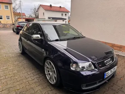 Usata Audi S3 Design 224 CV (164 kW) 2002 Blu Utilitaria