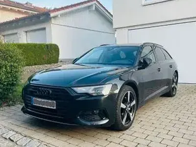 Używany Audi A6 Black Edition 204 KM (150 kW) 2021 Czarny Kombi