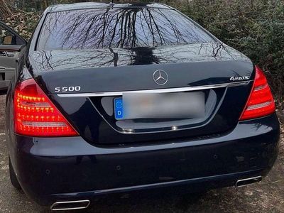 Gebraucht Mercedes S500 435 PS (319 kW) 2012 Blau Limousine