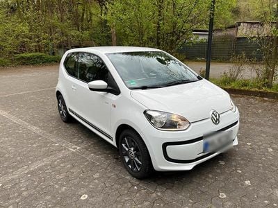 Second-hand VW up! CLUB 60 CP (44 kW) 2015 Alb Hatchback