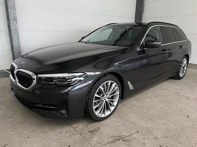 Gebraucht BMW 520 190 PS (139 kW) 2022 Sophistograu Kombi