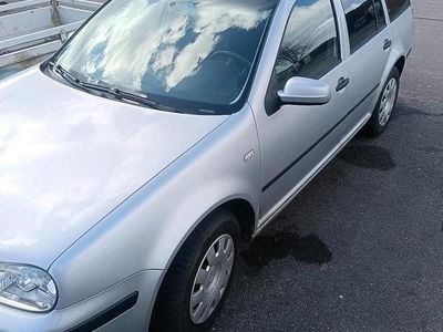 Gebraucht VW Golf IV 101 PS (74 kW) 2004 Silber Kombi